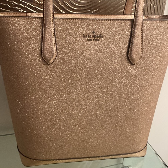Kate Spade Bag ♠️ - Picture 2 of 5